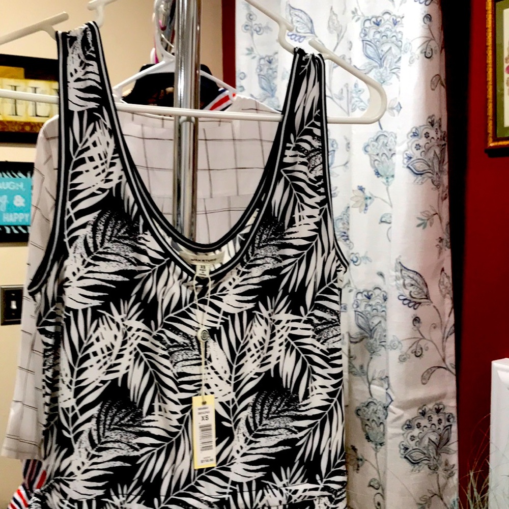 Black and White Print Wide-Leg Jumpsuit